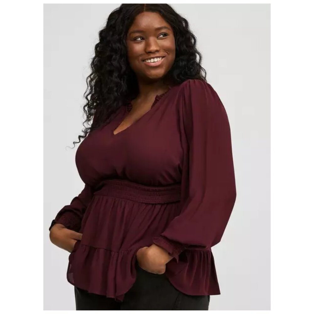EUC Torrid Ruffle Georgette Long Sleeve Tunic Blouse in Winetasting Sz 3x - Picture 2 of 16